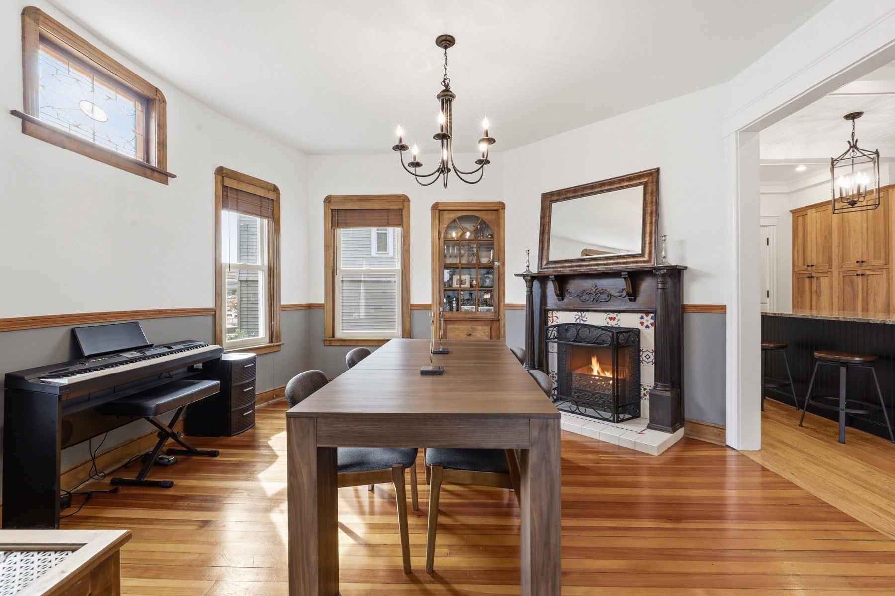 17 Greenwood St, Medford, MA Photo #12