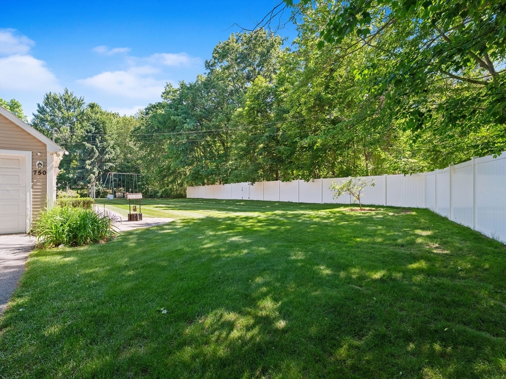 750 Northfield Rd