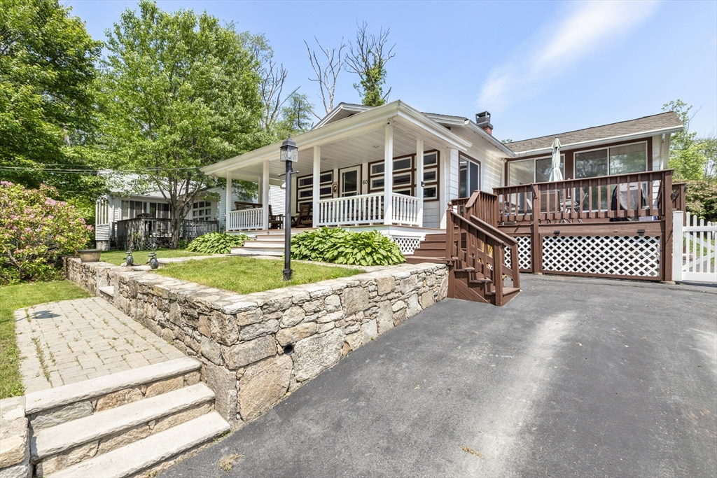 60 Shore Road