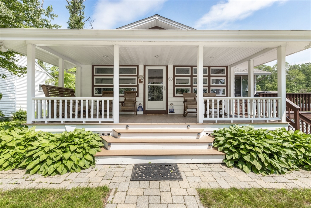 60 Shore Road