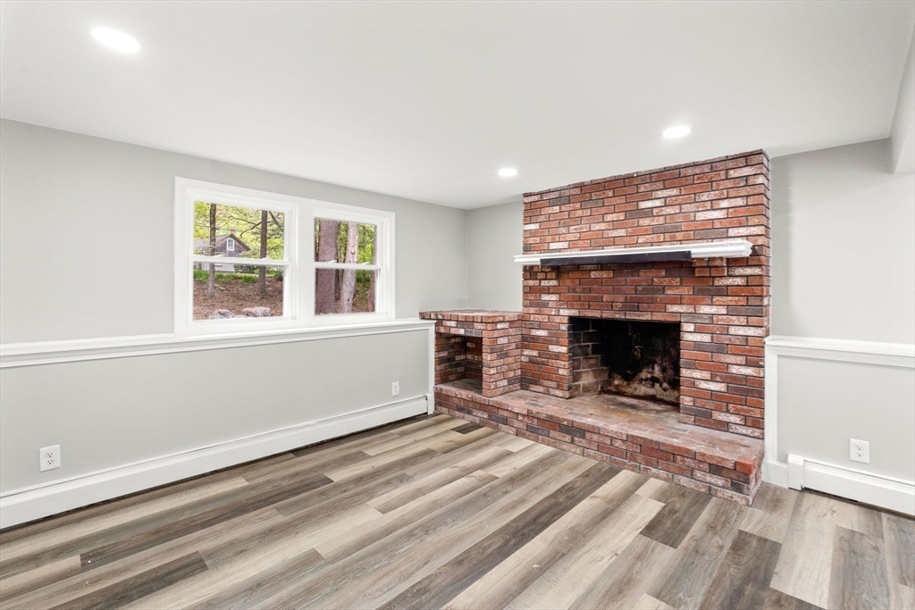 217 Dean St, Norton, MA Photo #25