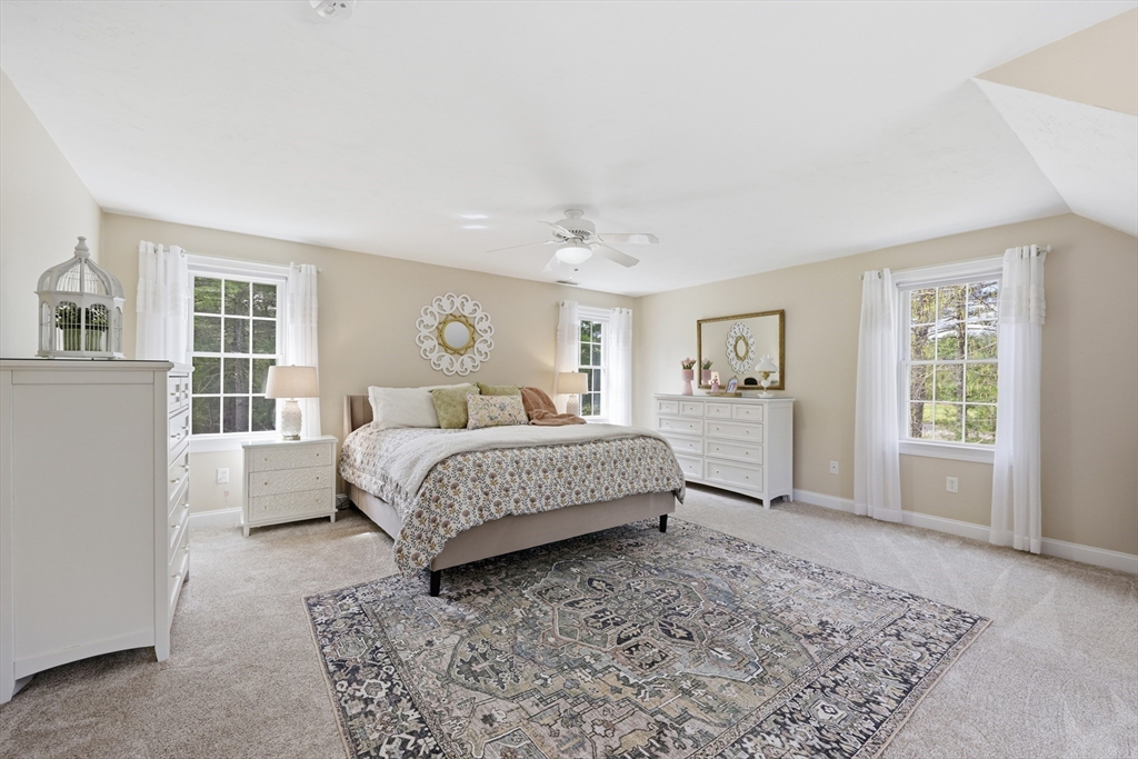 16 Sonia Dr, Middleboro, MA Photo #24