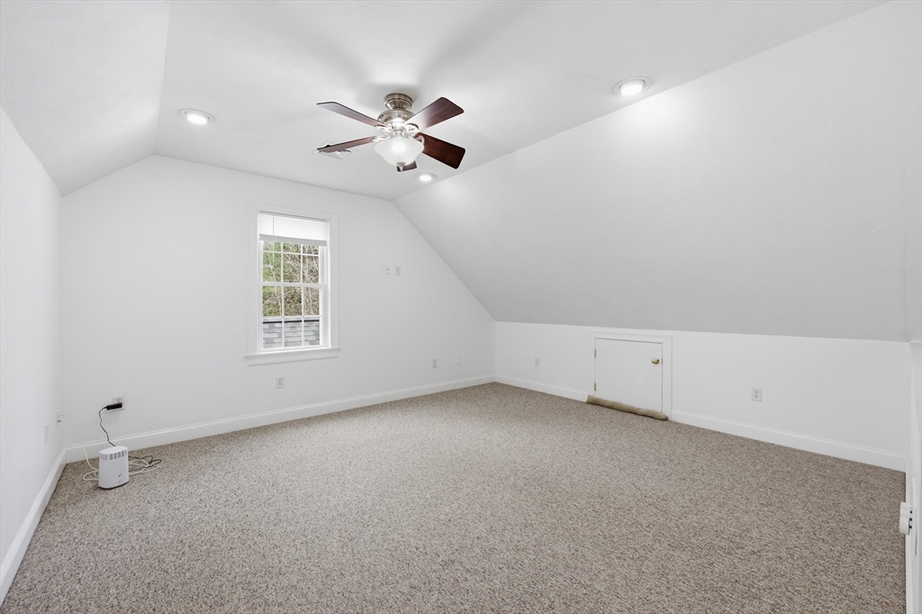 16 Sonia Dr, Middleboro, MA Photo #34
