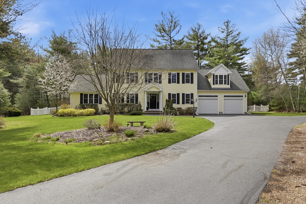 16 Sonia Dr, Middleboro, MA Photo #1