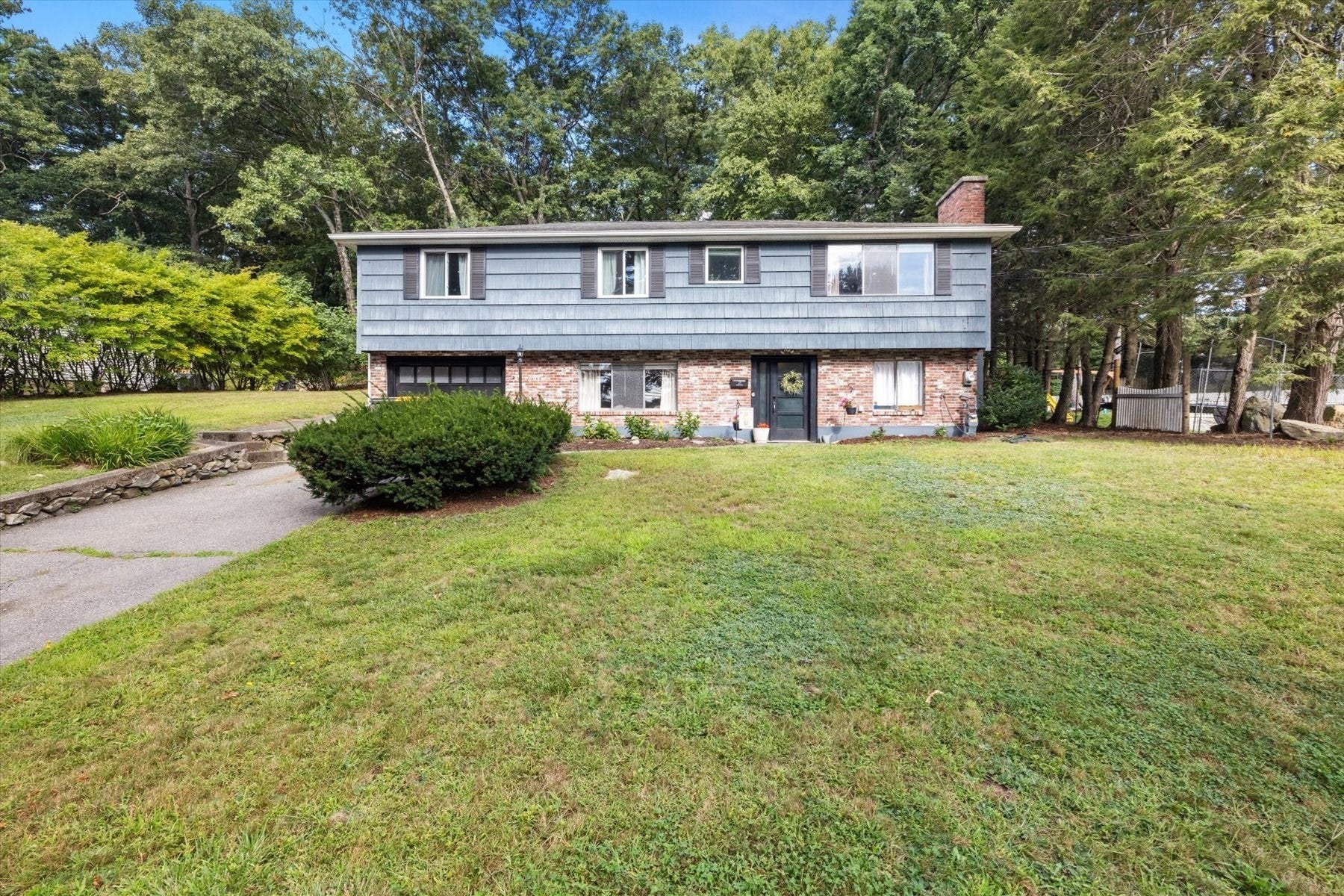 21 Mcadams Rd, Framingham, MA, 21 Mcadams Rd, Framingham, MA Photo #1