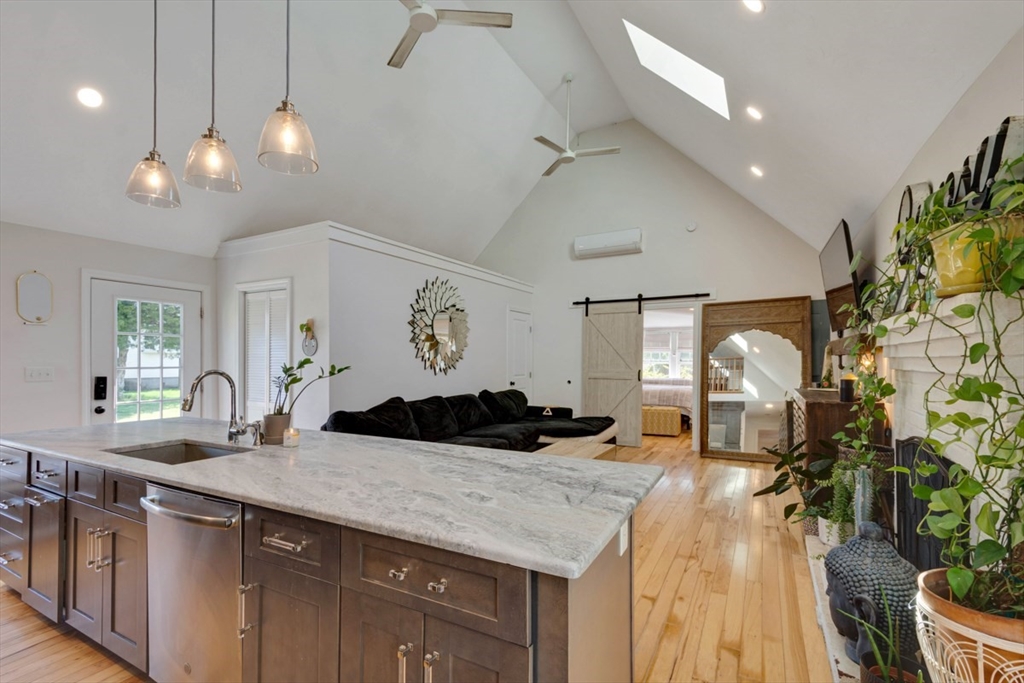 1028 Ocean Street, Marshfield, MA Photo #12