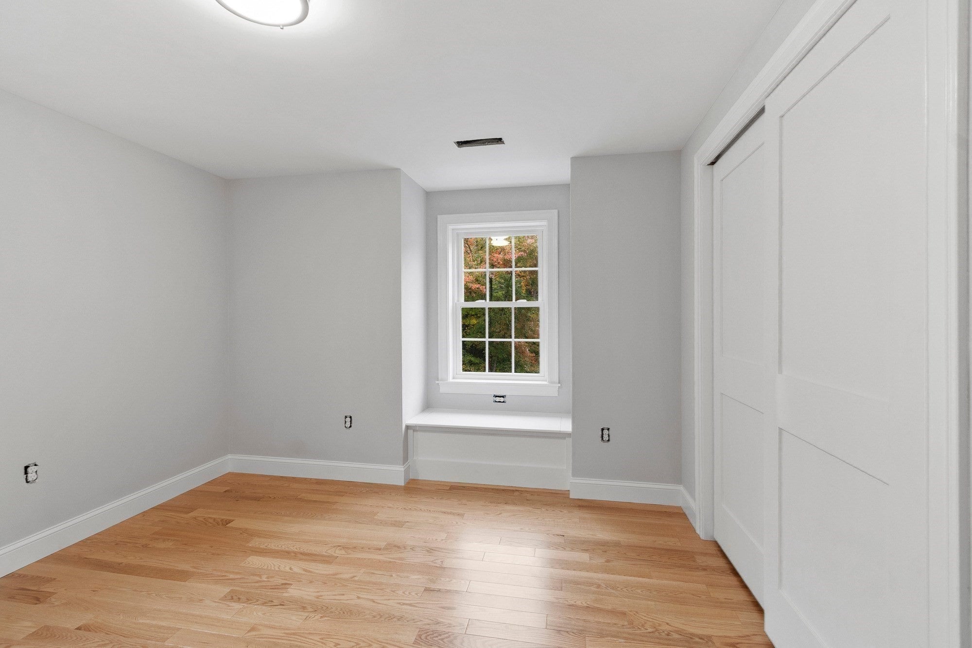 300 South St, Tewksbury, MA, 300 South St, Tewksbury, MA Photo #22