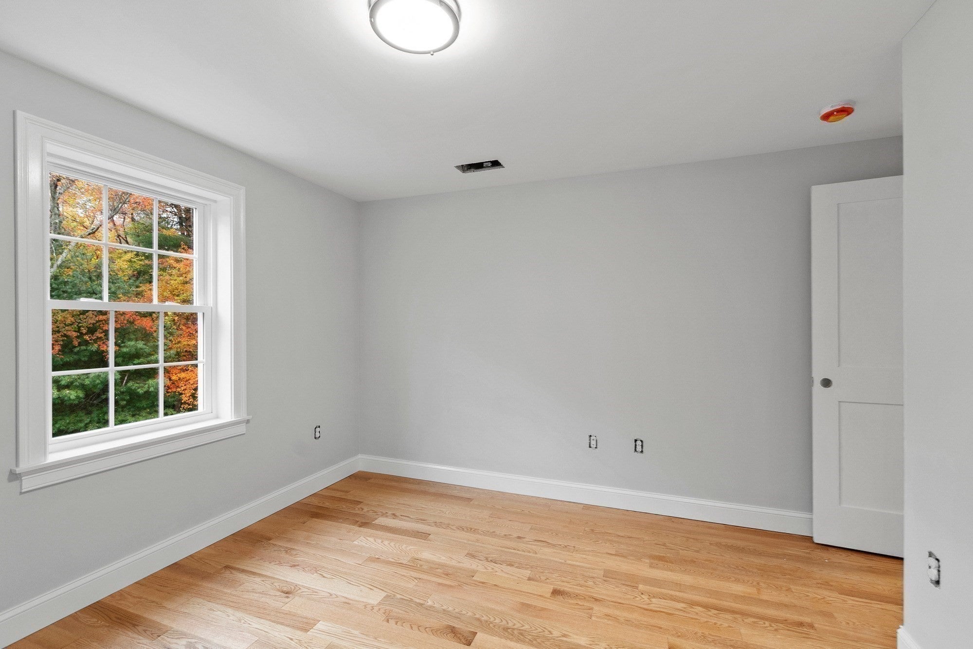 300 South St, Tewksbury, MA, 300 South St, Tewksbury, MA Photo #16