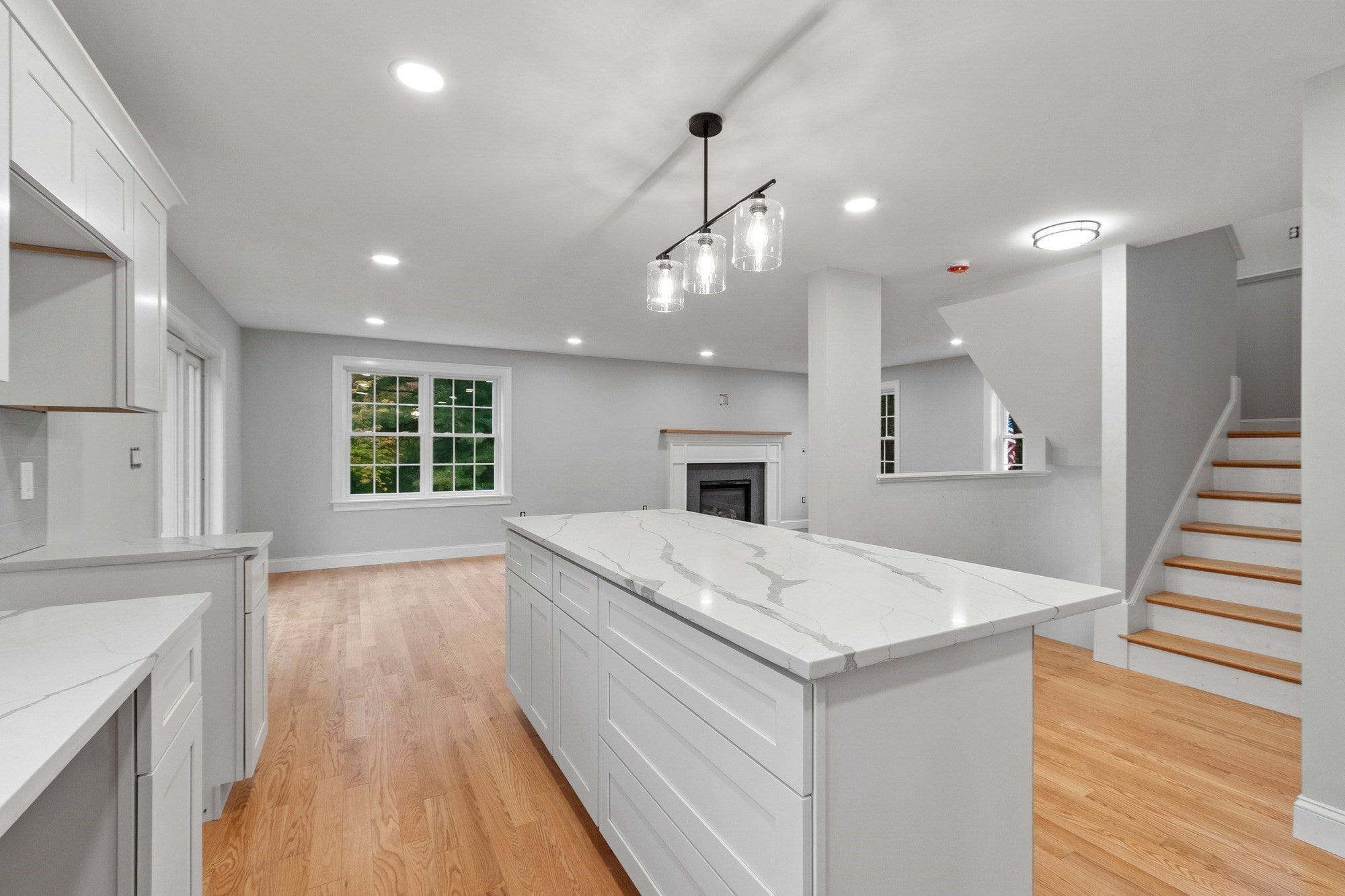 300 South St, Tewksbury, MA, 300 South St, Tewksbury, MA Photo #28