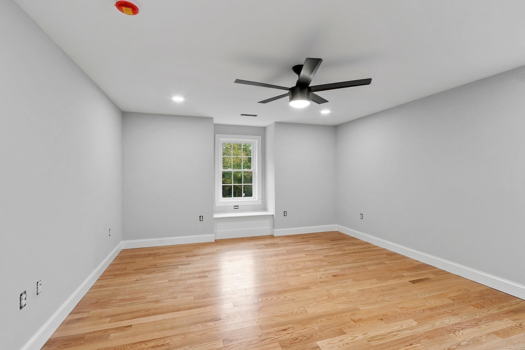 300 South St, Tewksbury, MA, 300 South St, Tewksbury, MA Photo #14
