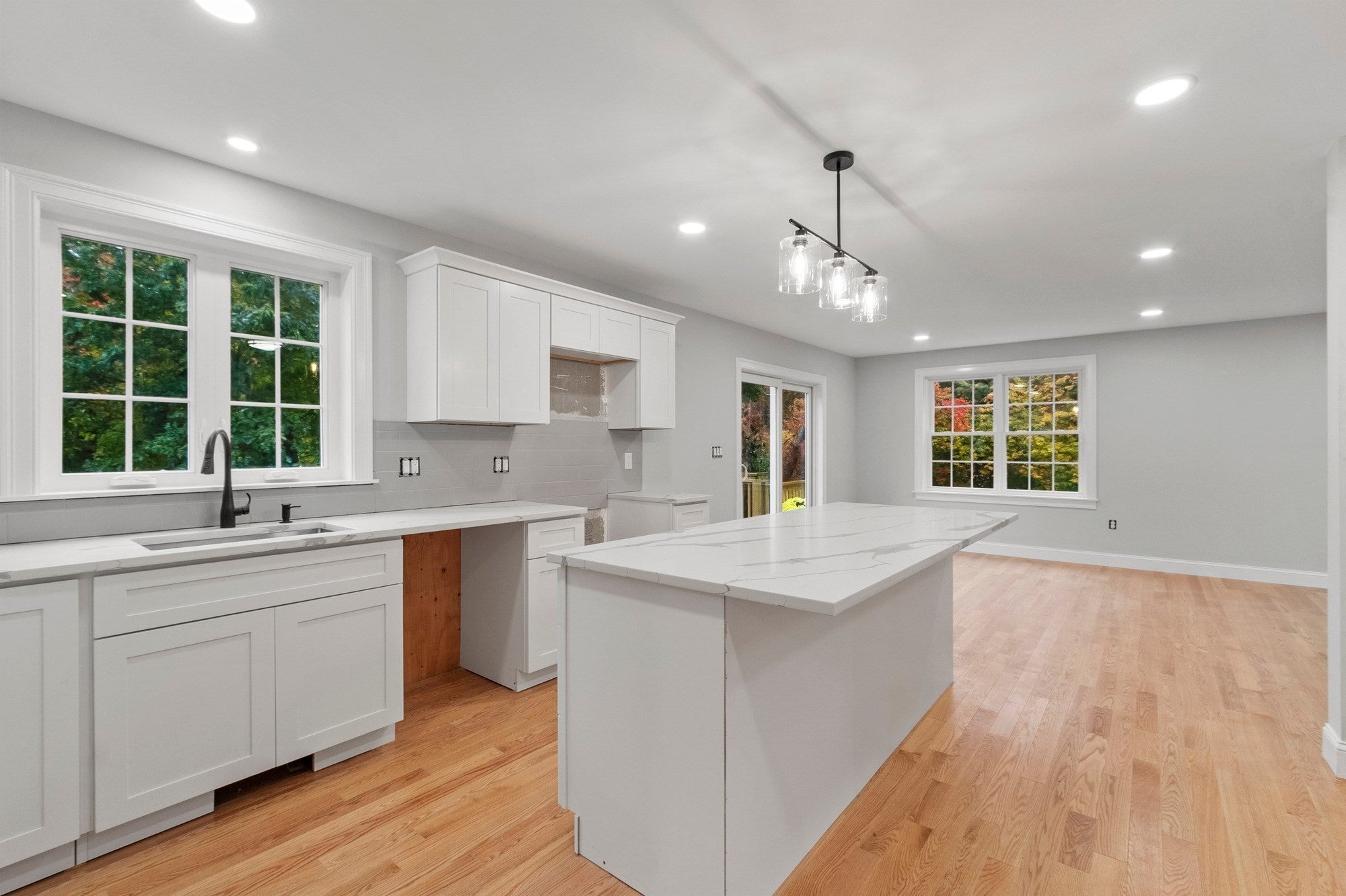 300 South St, Tewksbury, MA, 300 South St, Tewksbury, MA Photo #29