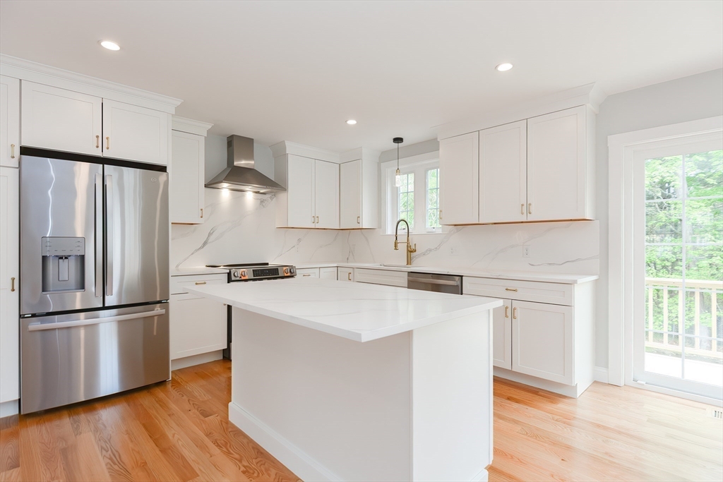 10 Westwood Rd