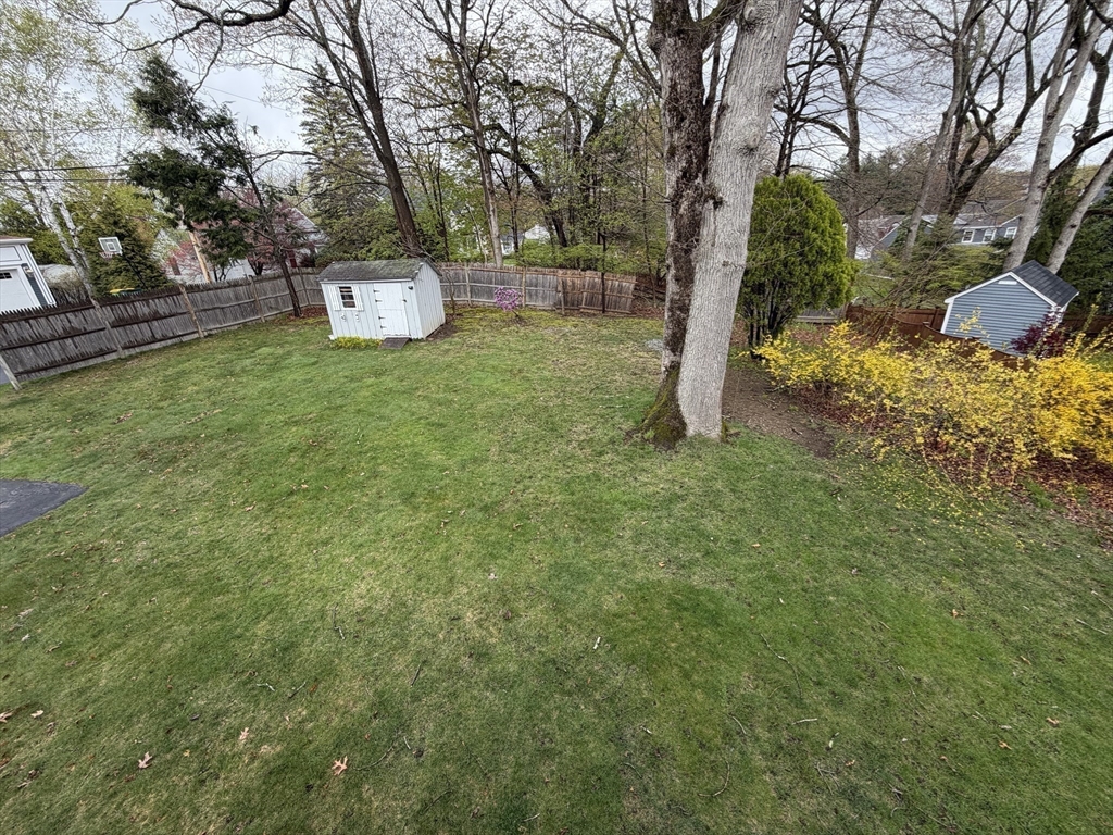 114 Parish Rd