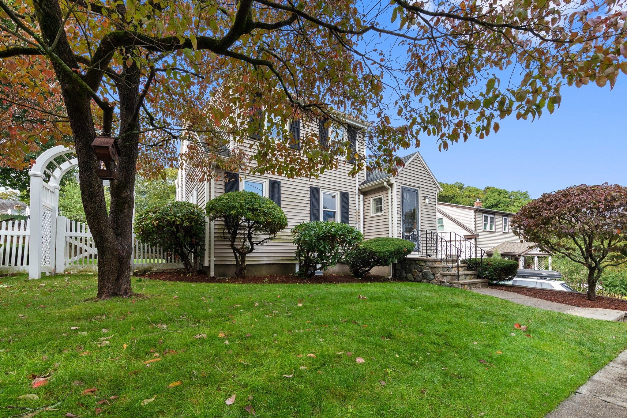 22 Ash St