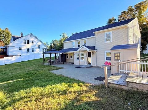 747/749 Pleasant Leicester MA 01542