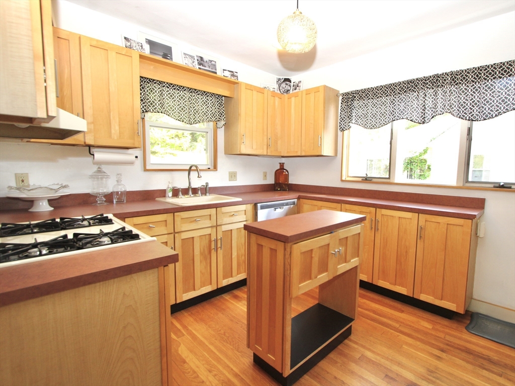 35 Pinehurst Ave