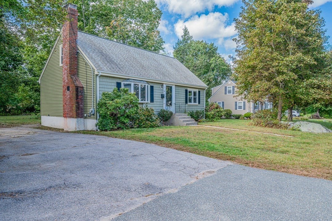 124 King Hill Road, Braintree, MA, 124 King Hill Road, Braintree, MA Photo #2