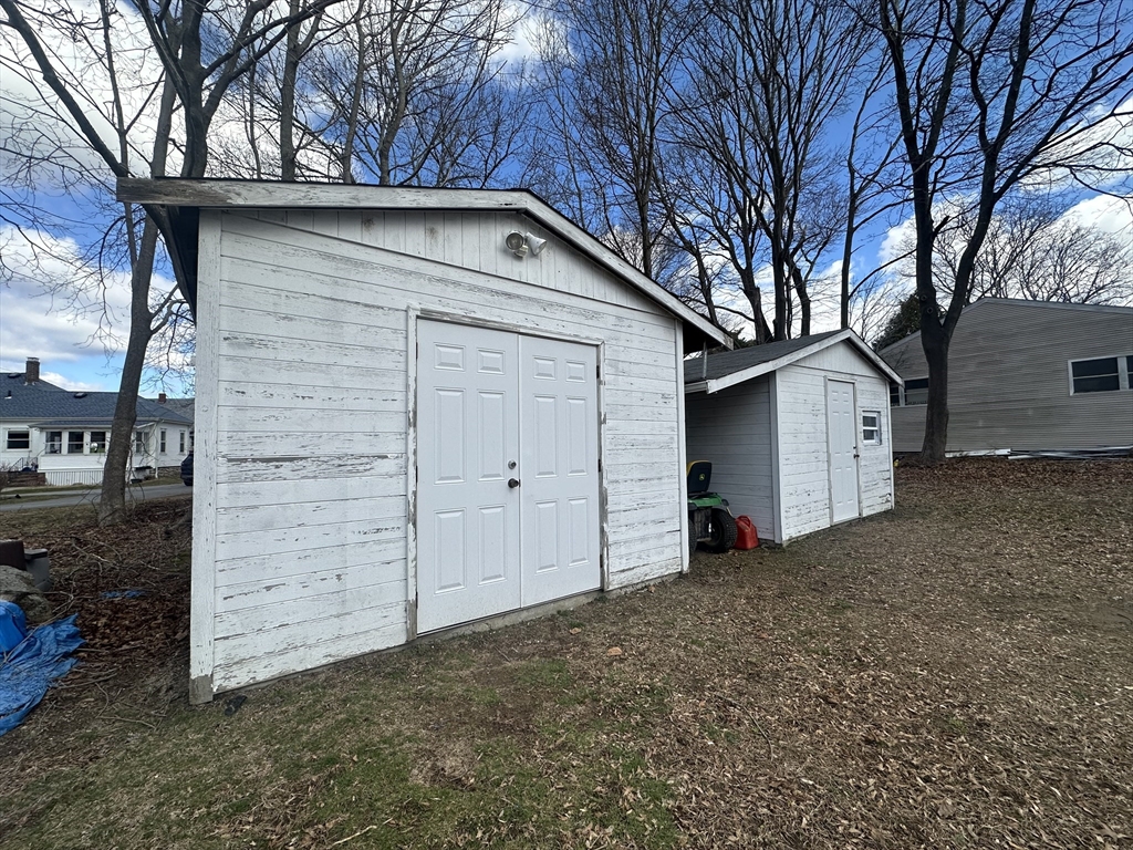 218 Main St