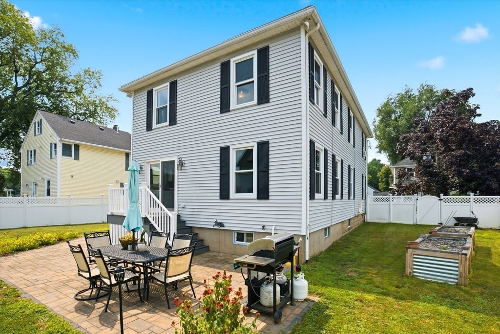 2 Elmwood Ave, Haverhill, MA, 2 Elmwood Ave, Haverhill, MA Photo #27