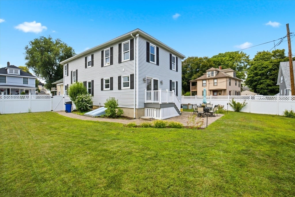 2 Elmwood Ave, Haverhill, MA, 2 Elmwood Ave, Haverhill, MA Photo #25