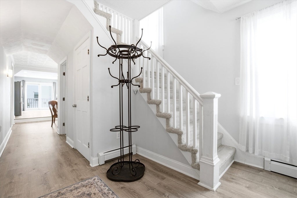 2 Elmwood Ave, Haverhill, MA, 2 Elmwood Ave, Haverhill, MA Photo #3