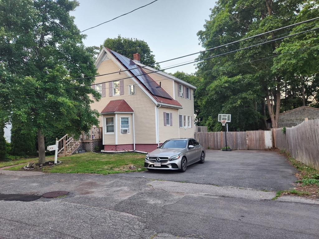 71 Porter St