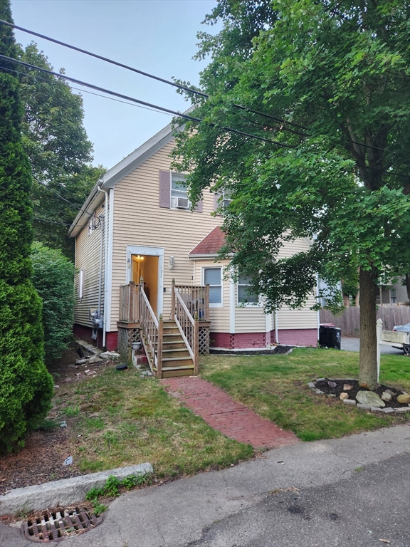 71 Porter St