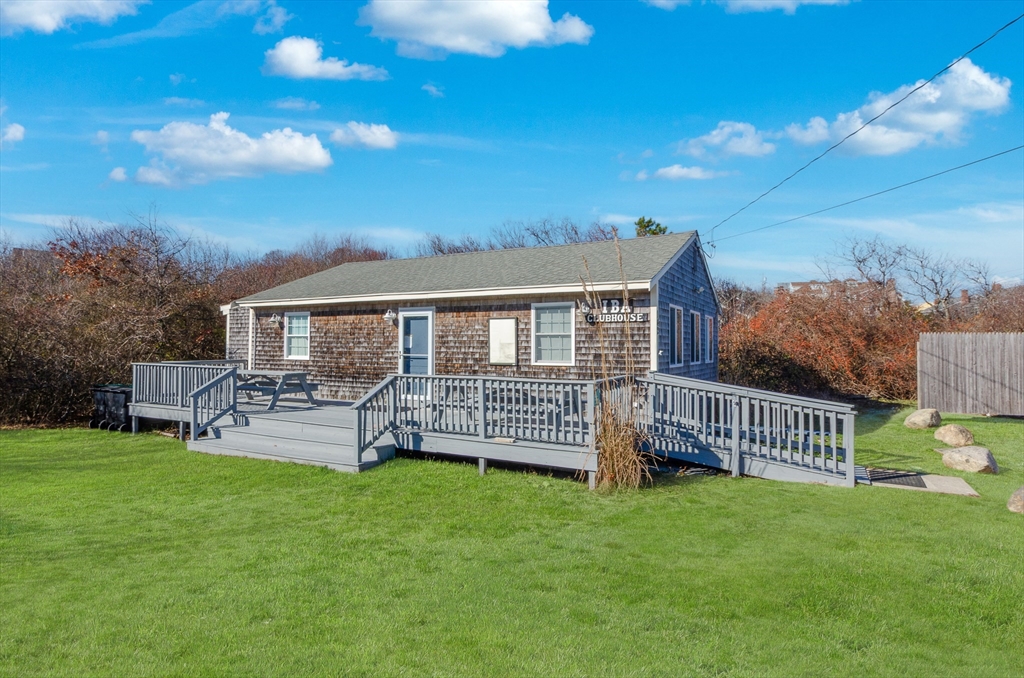 Plymouth, Massachusetts 02360, United States, 3 Bedrooms Bedrooms, ,2 BathroomsBathrooms,Residential,Active,246396