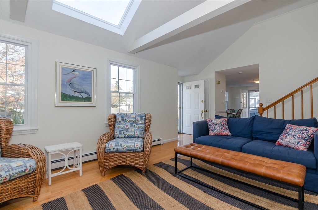 Plymouth, Massachusetts 02360, United States, 3 Bedrooms Bedrooms, ,2 BathroomsBathrooms,Residential,Active,246396