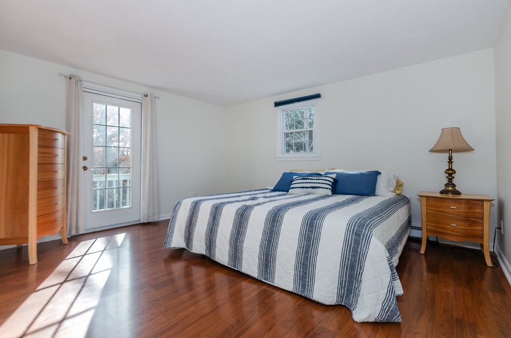 Plymouth, Massachusetts 02360, United States, 3 Bedrooms Bedrooms, ,2 BathroomsBathrooms,Residential,Active,246396