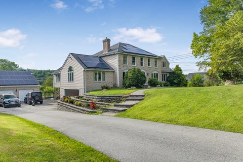 Photo of 96 Fowler St, Upton, MA 01568 (MLS # 73564539)