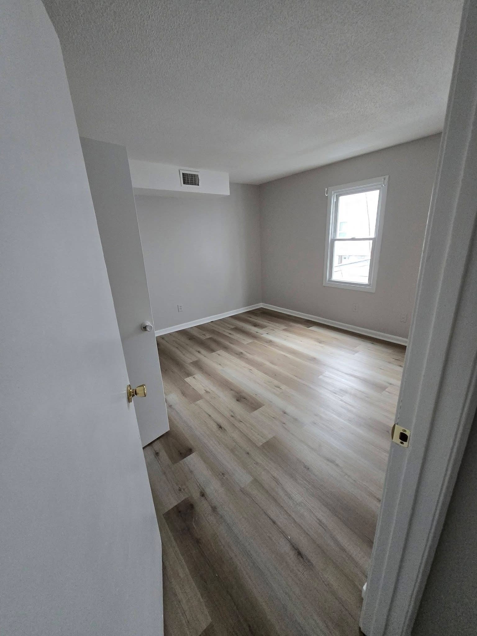 526 Third Street #6, Fall River, MA, 526 Third Street #6, Fall River, MA Photo #8
