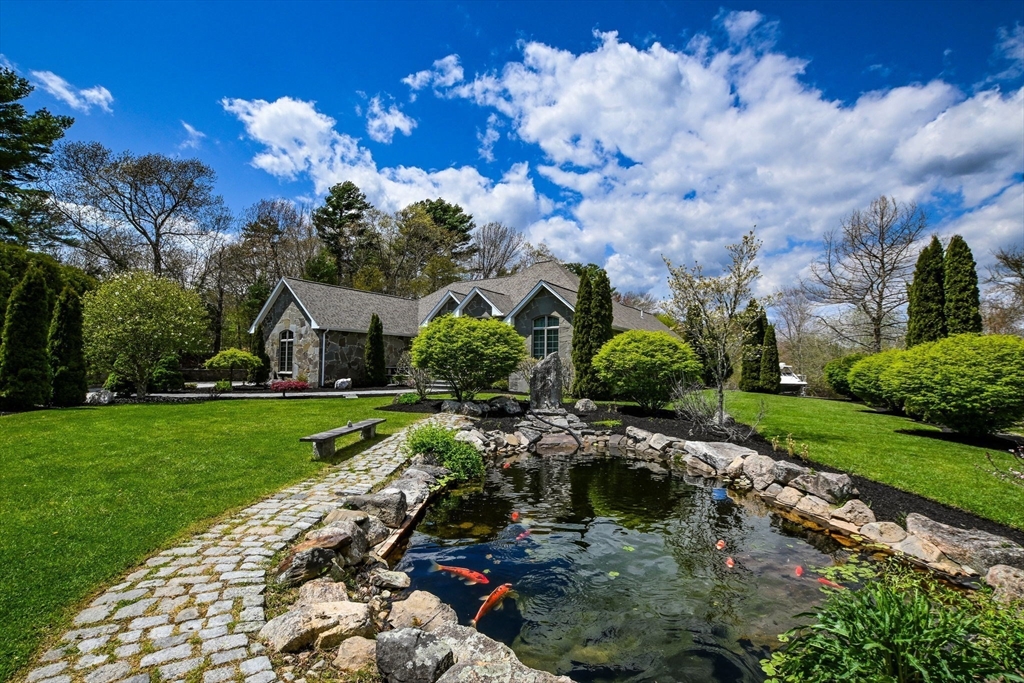 219 Leonard St, Acushnet, MA Photo #28