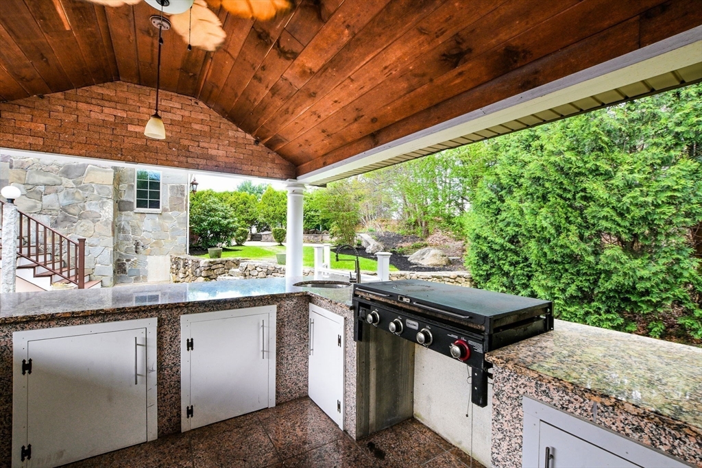 219 Leonard St, Acushnet, MA Photo #36