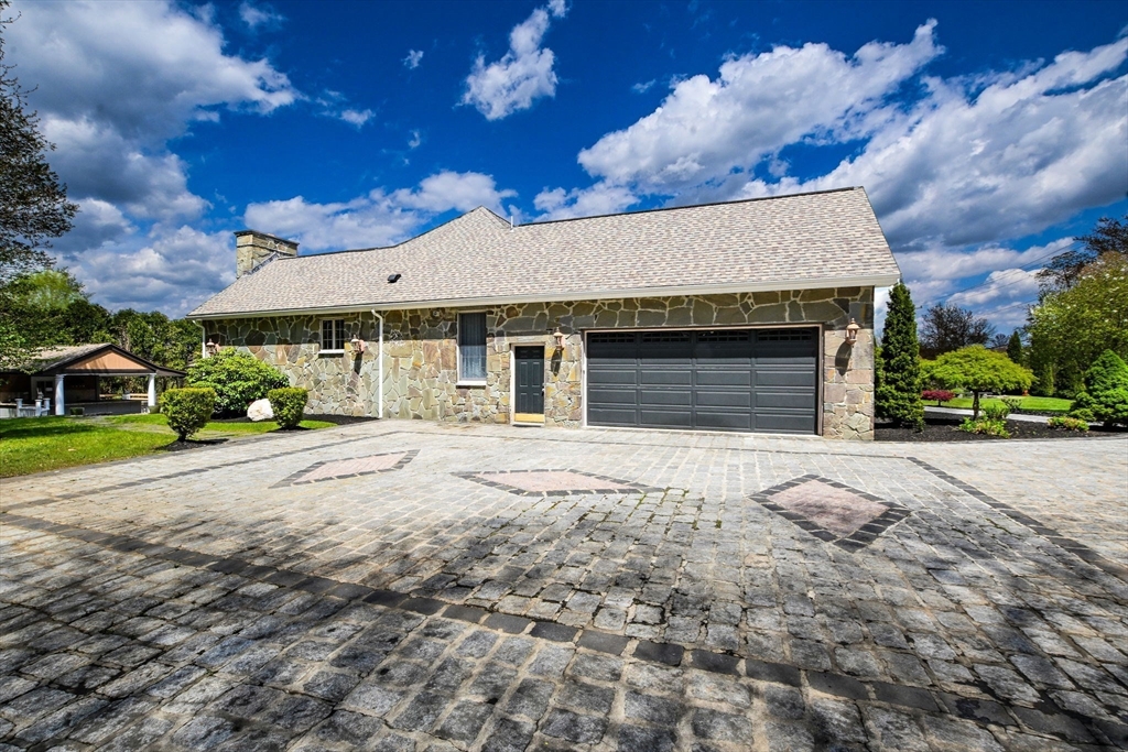 219 Leonard St, Acushnet, MA Photo #30