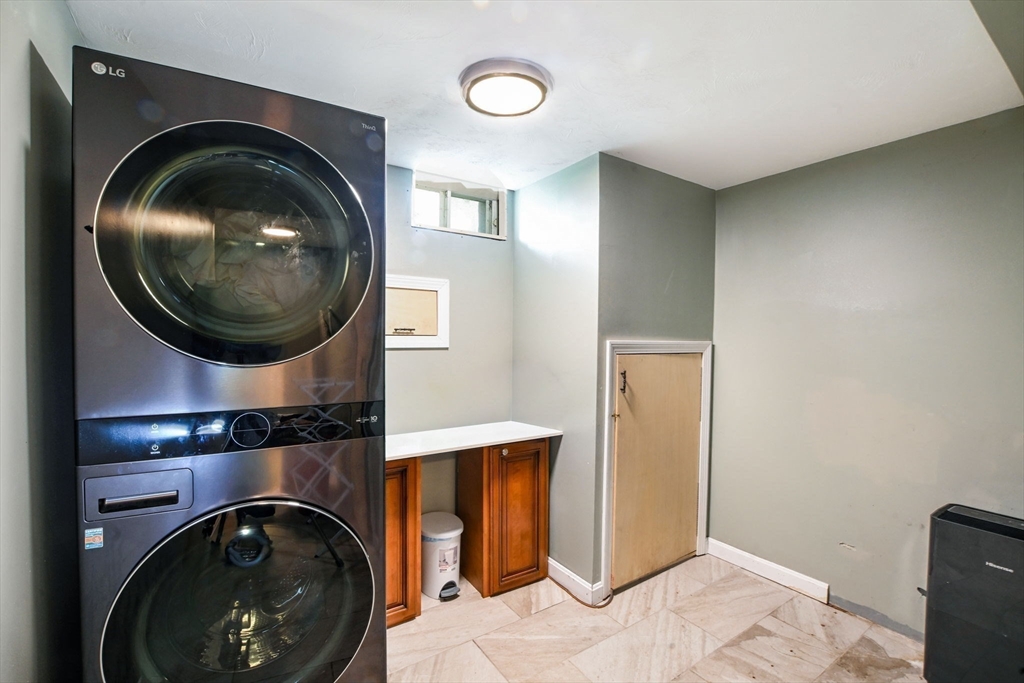 219 Leonard St, Acushnet, MA Photo #27