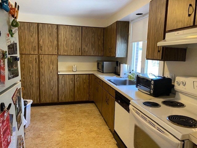 7 Bethel Road #10, Wellesley, MA, 7 Bethel Road #10, Wellesley, MA Photo #2