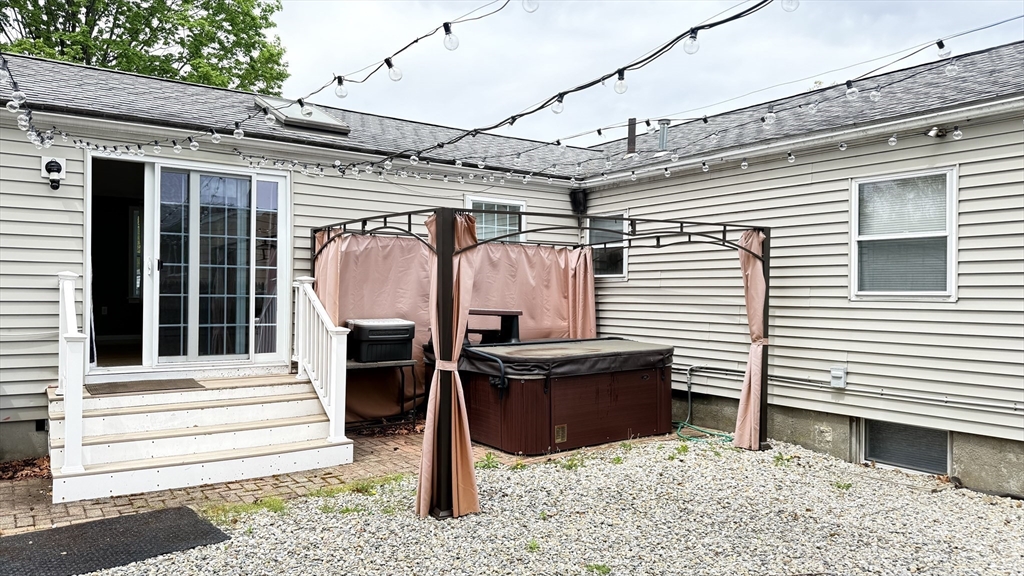 118 Spruce Road, Norwood, MA Photo #15