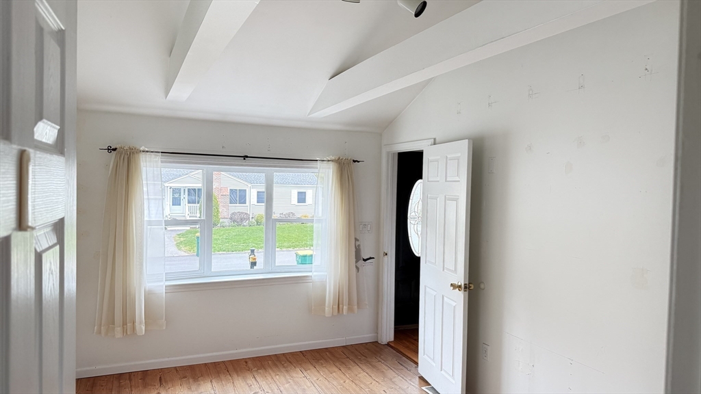 118 Spruce Road, Norwood, MA Photo #11
