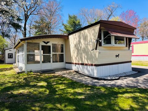 Photo of 11 Lamplighter Ln, Springfield, MA 01119 (MLS # 73506738)