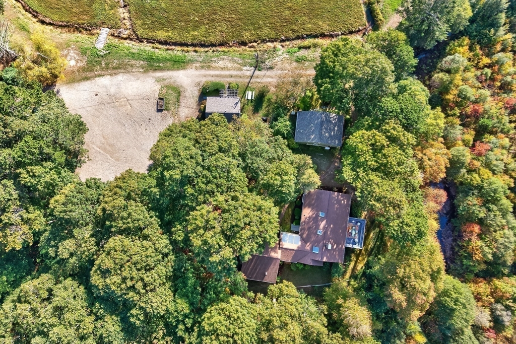 17,17A,17B Cranberry Ln 17,17A,17B