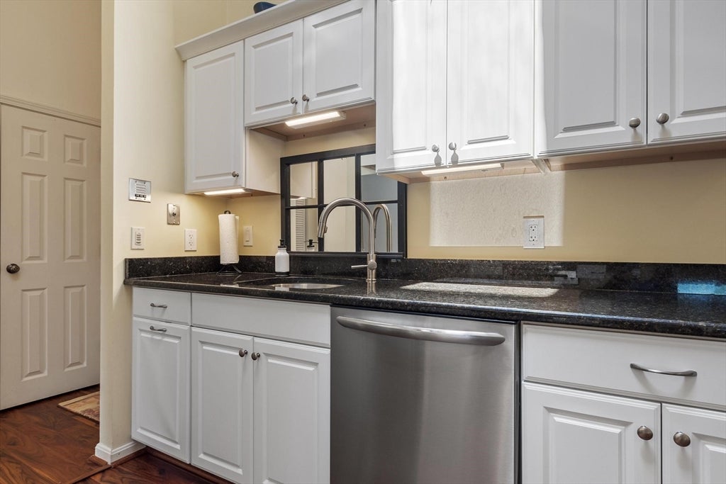 181 Littleton Road 142 BLD. 2, Chelmsford, MA, 181 Littleton Road 142 BLD. 2, Chelmsford, MA Photo #18