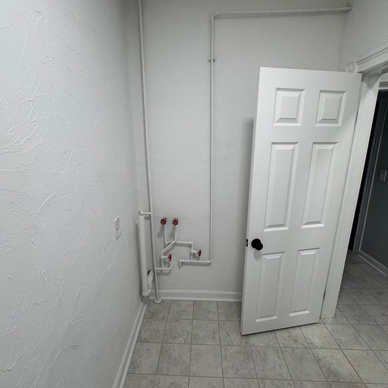 77 Oak St #2, Gardner, MA Photo #16