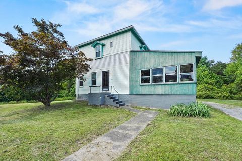 754 Read St Attleboro MA 02703