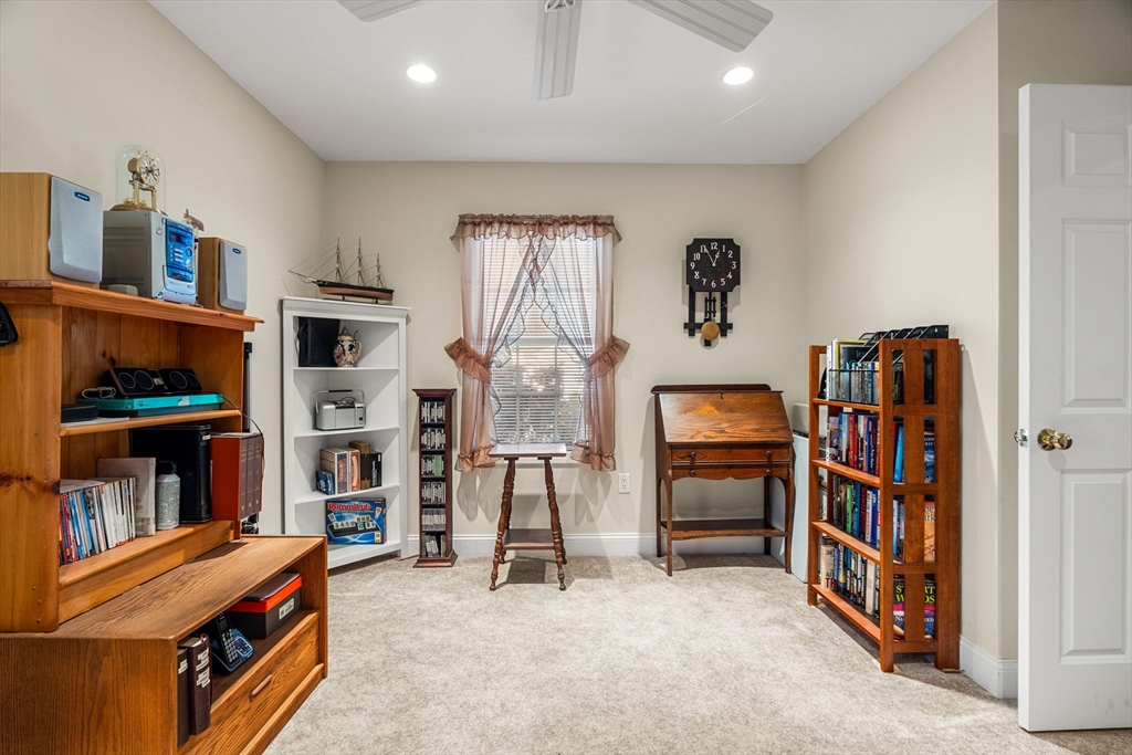 28 Van Norden Rd