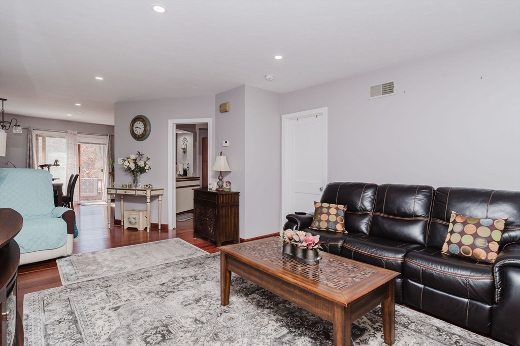 447 Stafford Rd B1