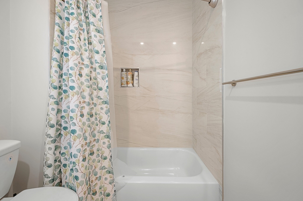 21 Bolton St #2, Waltham, MA, 21 Bolton St #2, Waltham, MA Photo #35