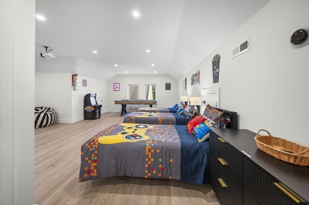 21 Bolton St #2, Waltham, MA, 21 Bolton St #2, Waltham, MA Photo #26