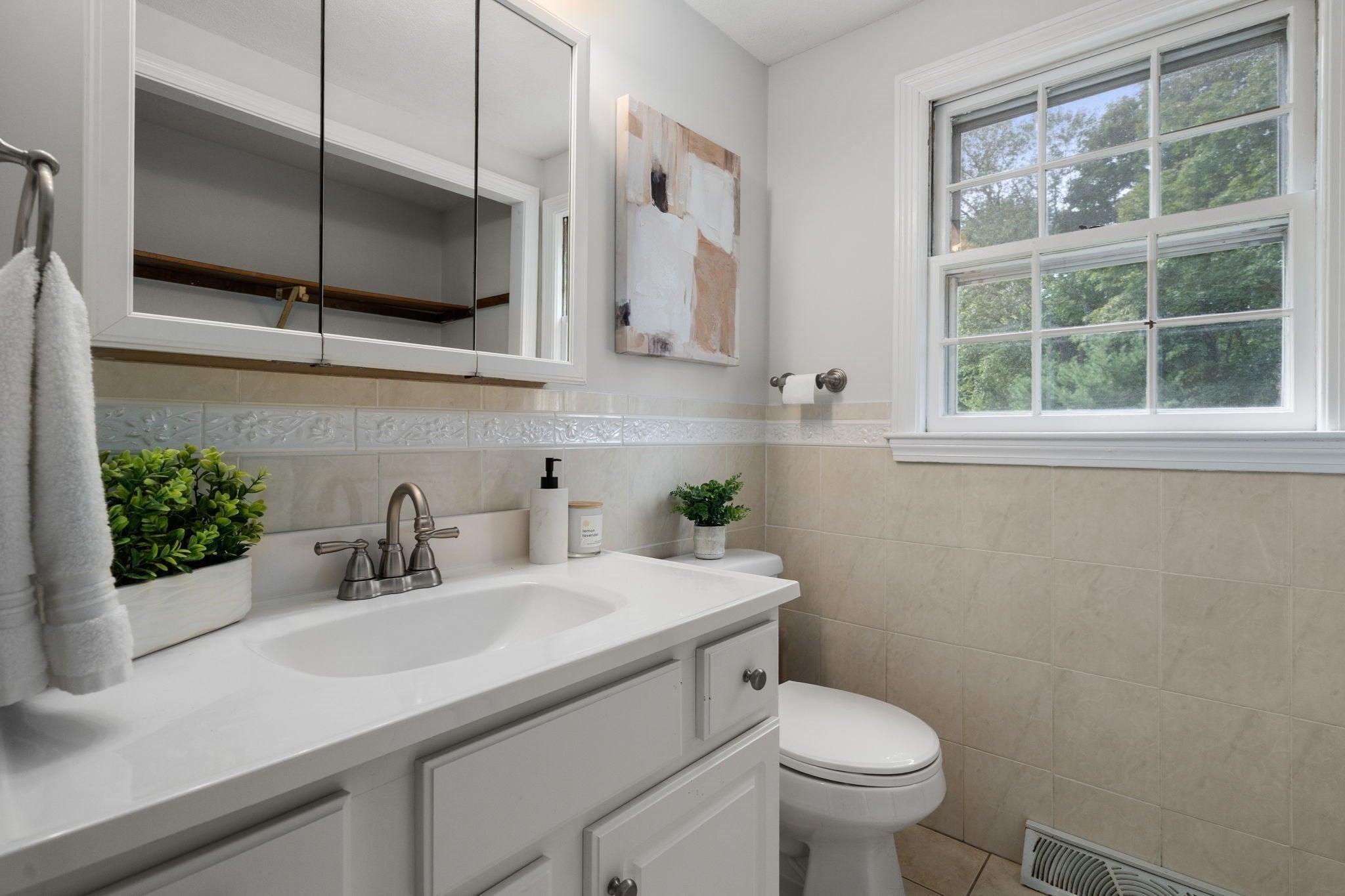 201 Ames Street, Sharon, MA Photo #8