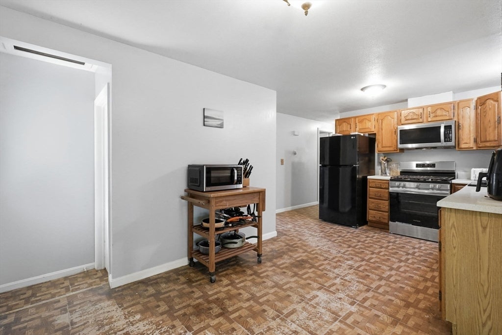 223 Garnet St, Springfield, MA, 223 Garnet St, Springfield, MA Photo #15